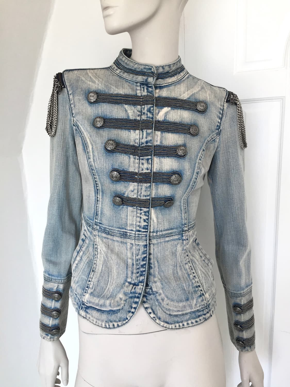 GUESS Napoleon Chain  Denim Jacket  상품이미지6