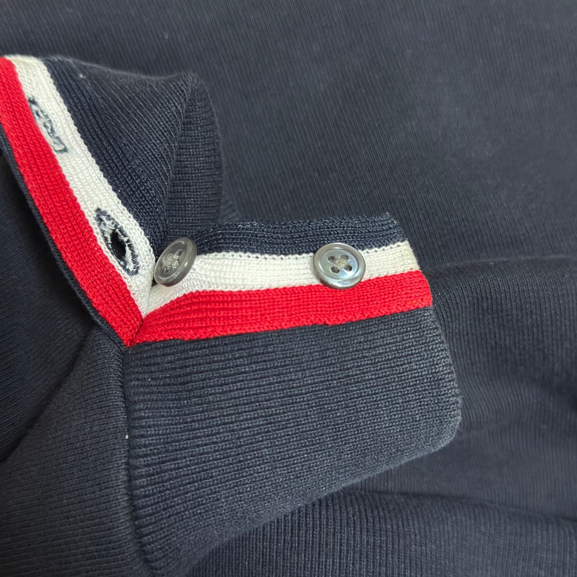 [5사이즈] 톰브라운 백삼선 맨투맨 상품이미지5