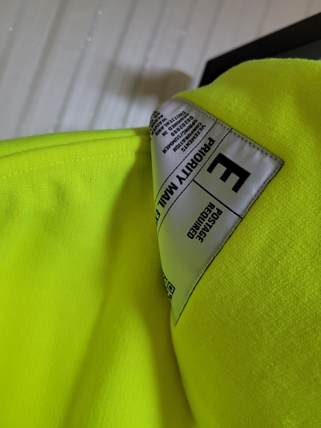 베트멍 네온 바코드 패치로고 오버핏 후드티셔츠 XS 상품이미지5