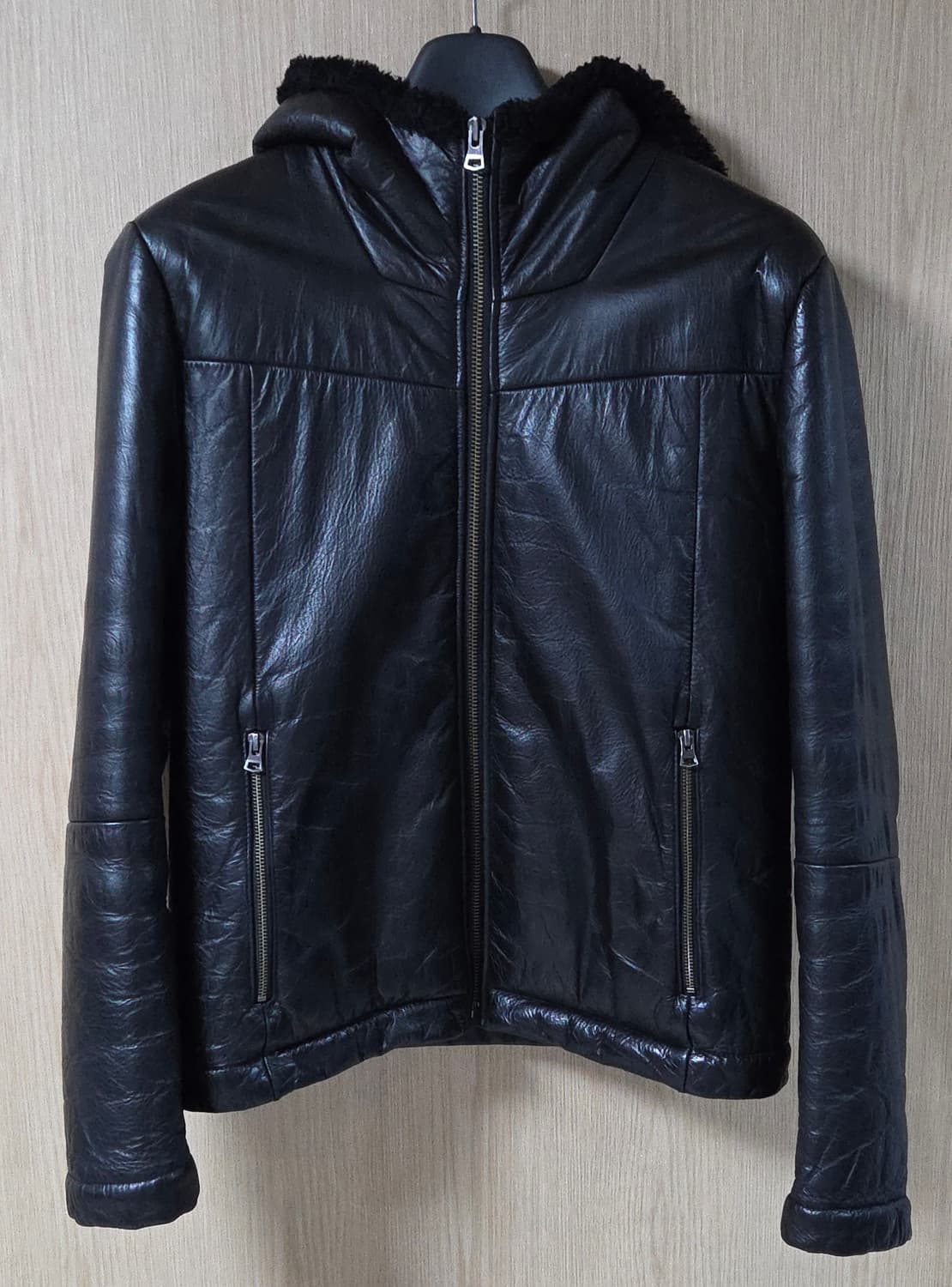 (착샷) 띠어리 후드 무스탕 가죽자켓 상품이미지1