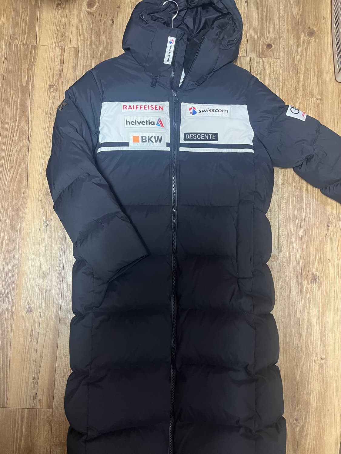 데상트 아우디 레플리카 85 s 스키팀 롱패딩 다운 점퍼 롱다운 패딩  상품이미지1