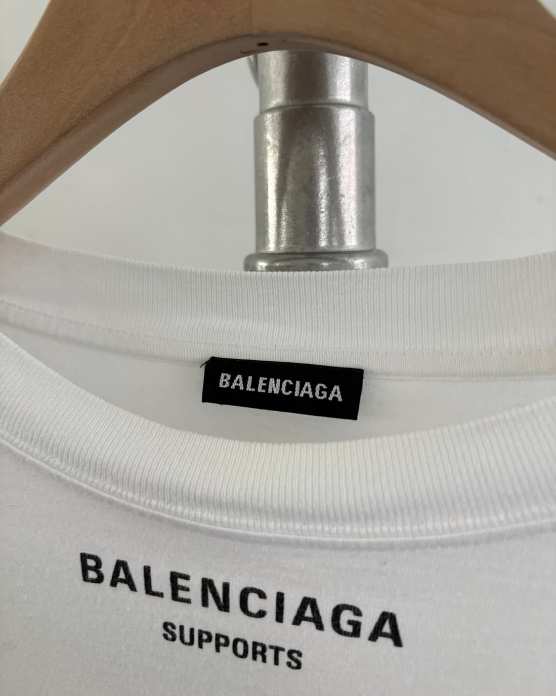Balenciaga 발렌시아가 화이트 WFP 롱슬리브 티셔츠 상품이미지4