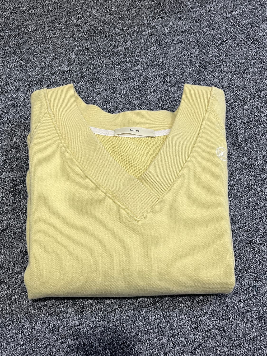 렉토 시그니처 로고 브이넥 맨투맨 스웻셔츠 후드티 상품이미지8