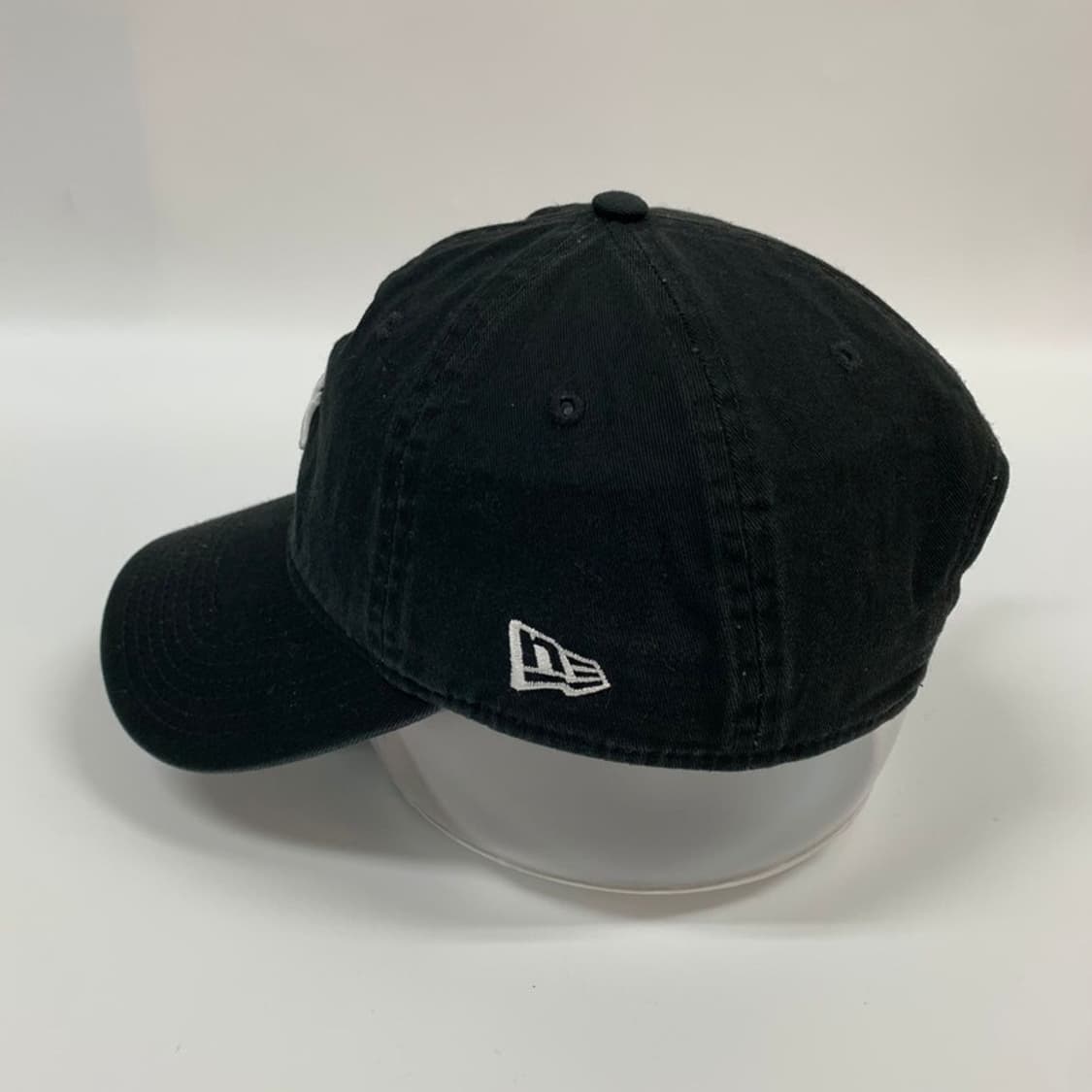뉴에라 MLB 양키스 스몰로고 블랙 모자 상품이미지3