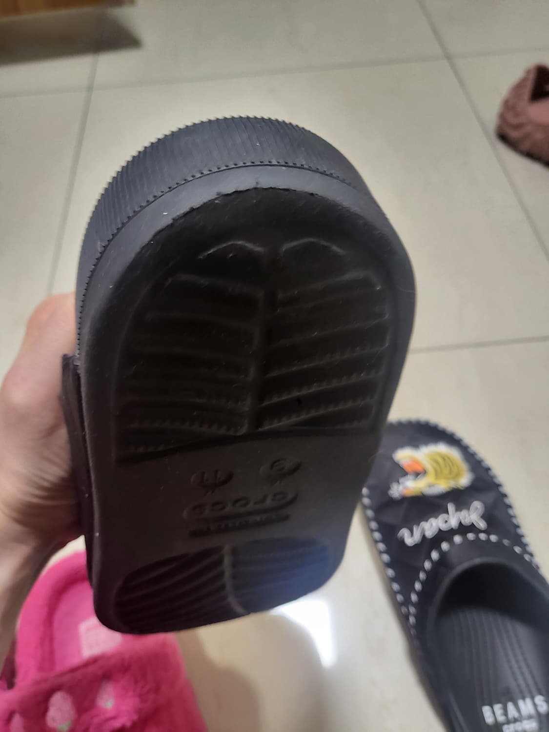 크록스 x 빔즈 빔스 beams 딜런 클로그 블랙 화이트 270 상품이미지10