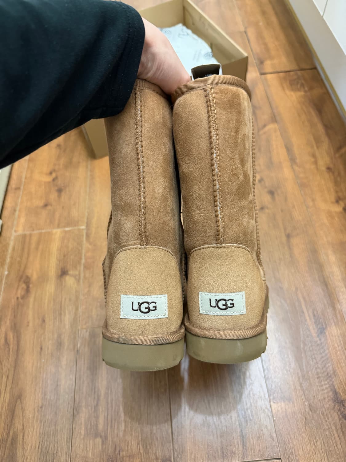 어그 클래식 숏 부츠 270 9사이즈 풀박 상품이미지6