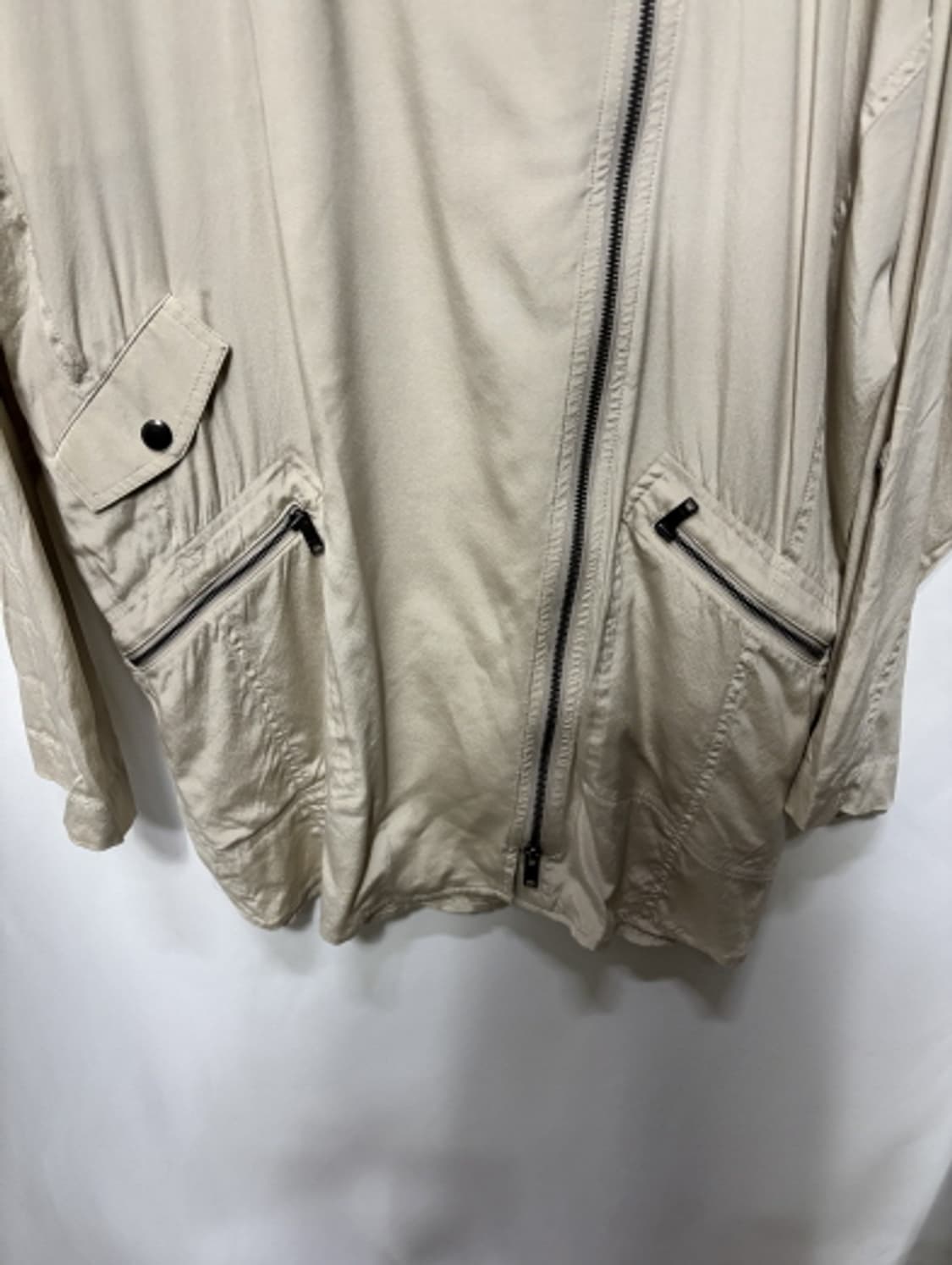 DKNY 비대칭 지퍼 유틸리티 자켓 상품이미지3