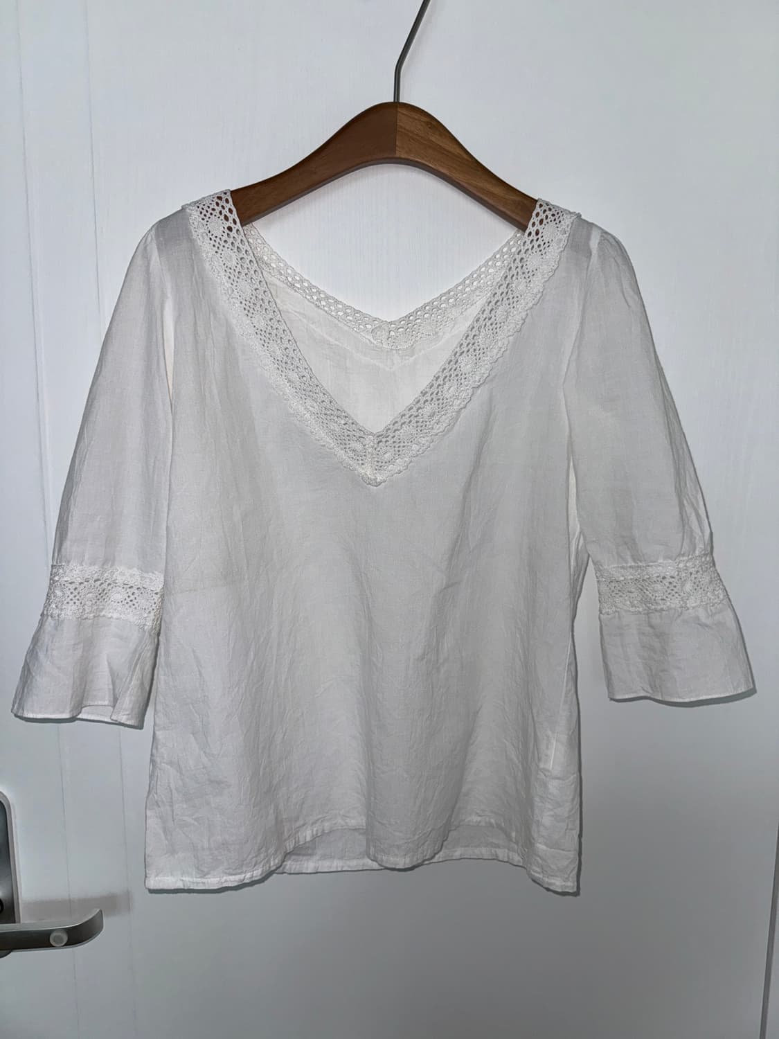 White Crochet Lace Blouse 상품이미지1