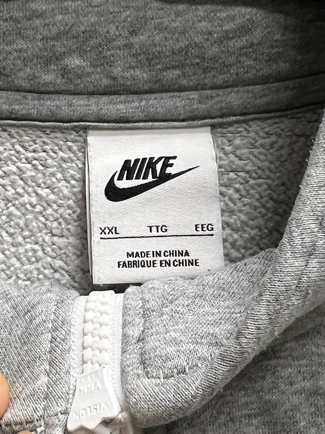 나이키 NSW 클럽 브러쉬드 백 하프 집 그레이 상품이미지4