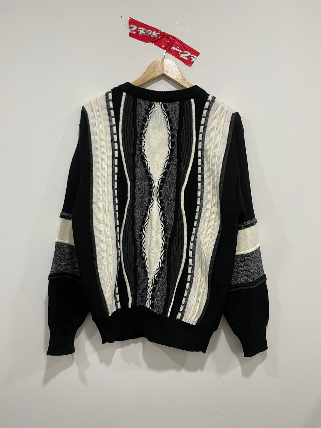 (빈티지) Giorgio Ferrari 케이블 니트 상품이미지4