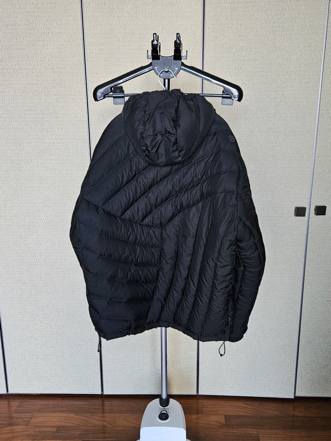 골스튜디오 라이트 다운 경량패딩 상품이미지2