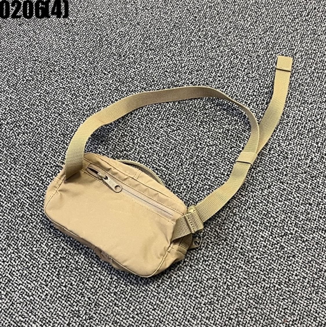 피엘라벤 크로스백 상품이미지2