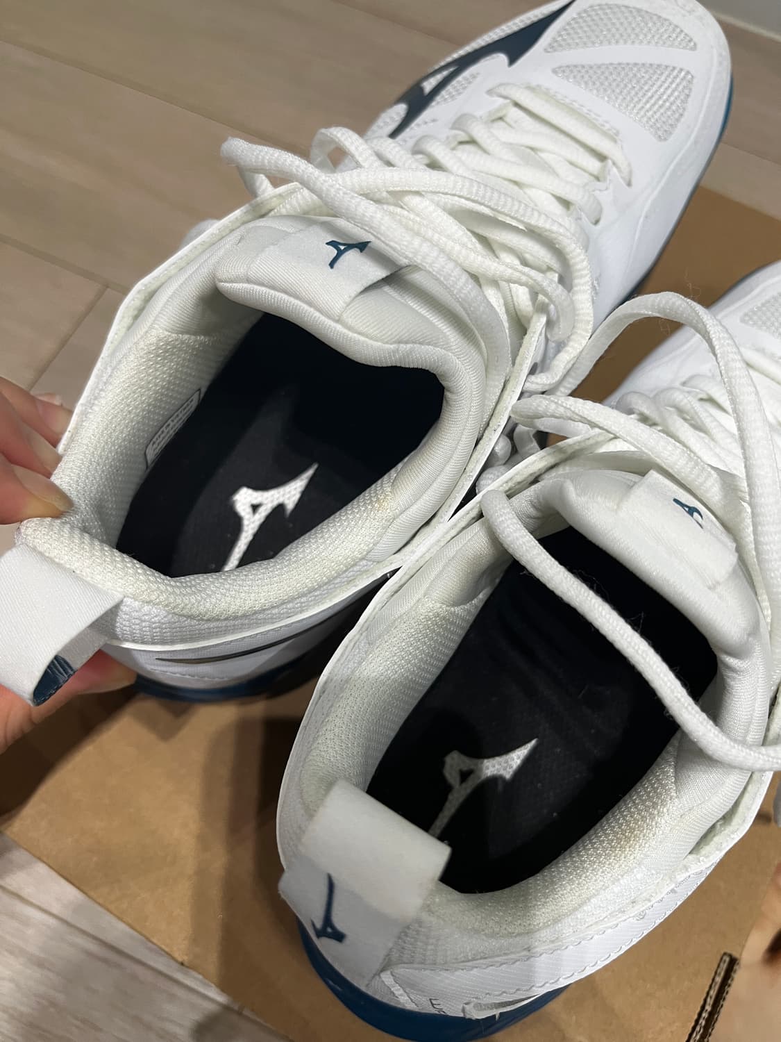 미즈노 운동화 판매 상품이미지4