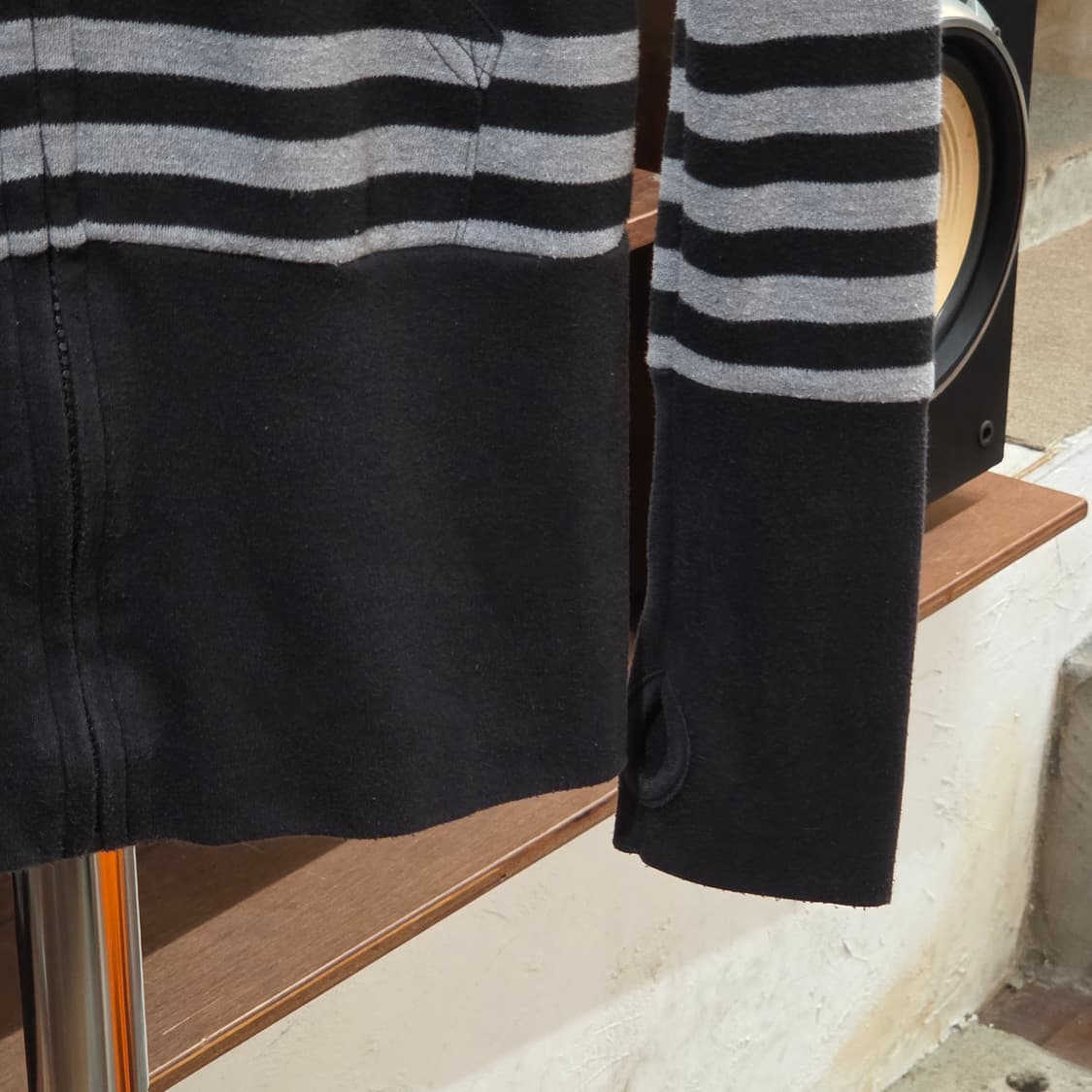 JPN 핸드워머 슬림핏 스트라이프 후드집업 상품이미지3