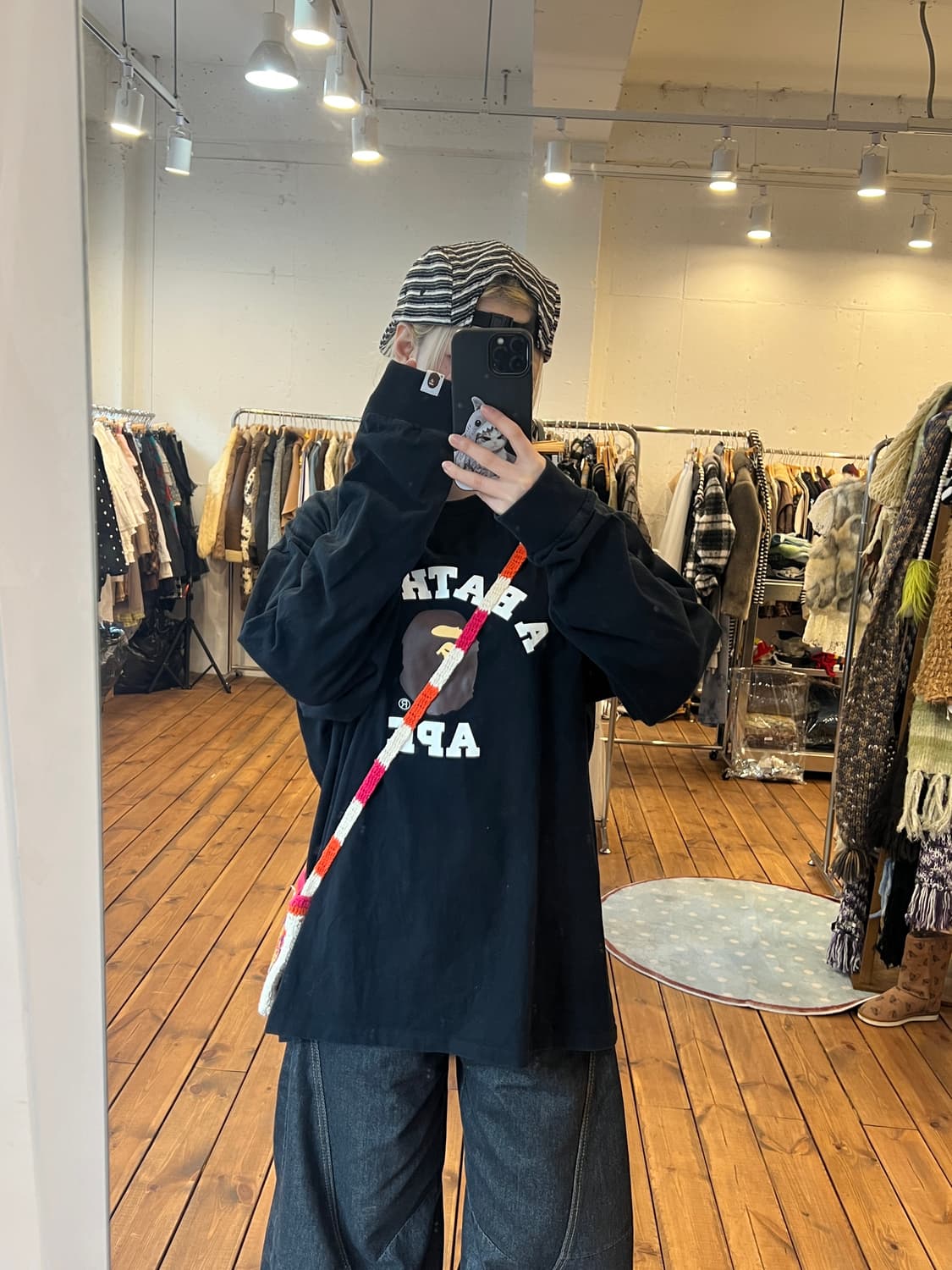 베이프 사루 블랙 롱슬리브 상품이미지3