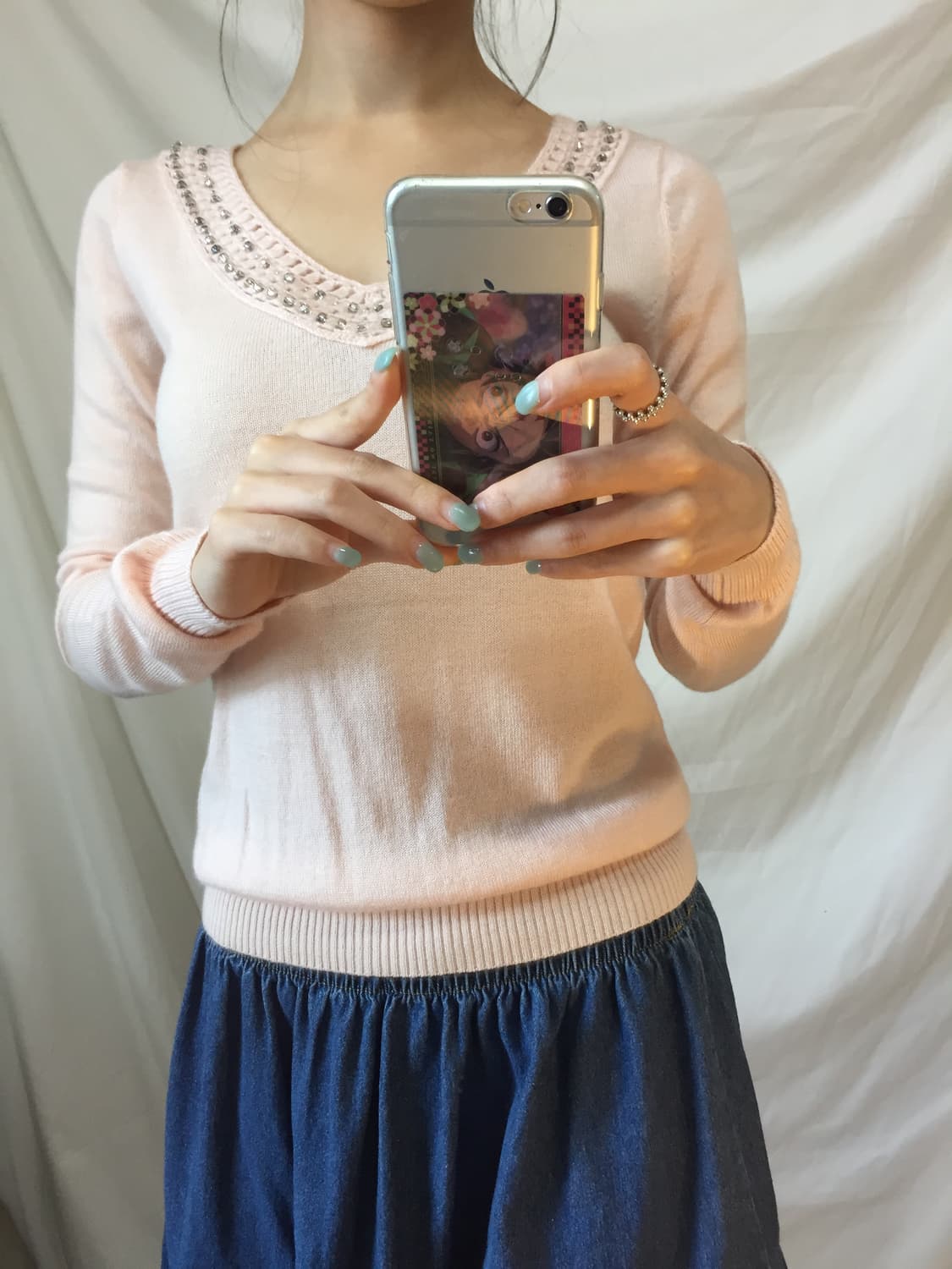 큐빅 브이넥 탑 상품이미지6