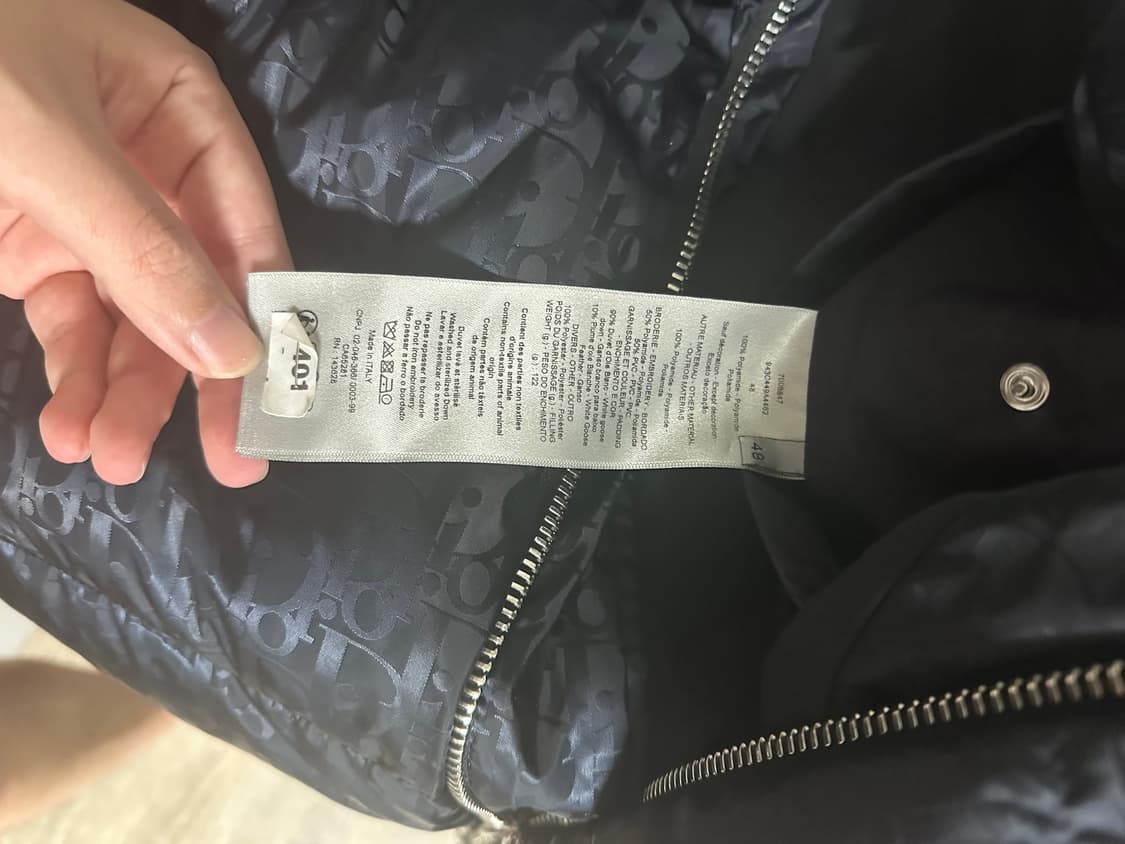 디올 오블리크 다운 패딩 블랙 테크니컬 자칼 상품이미지3