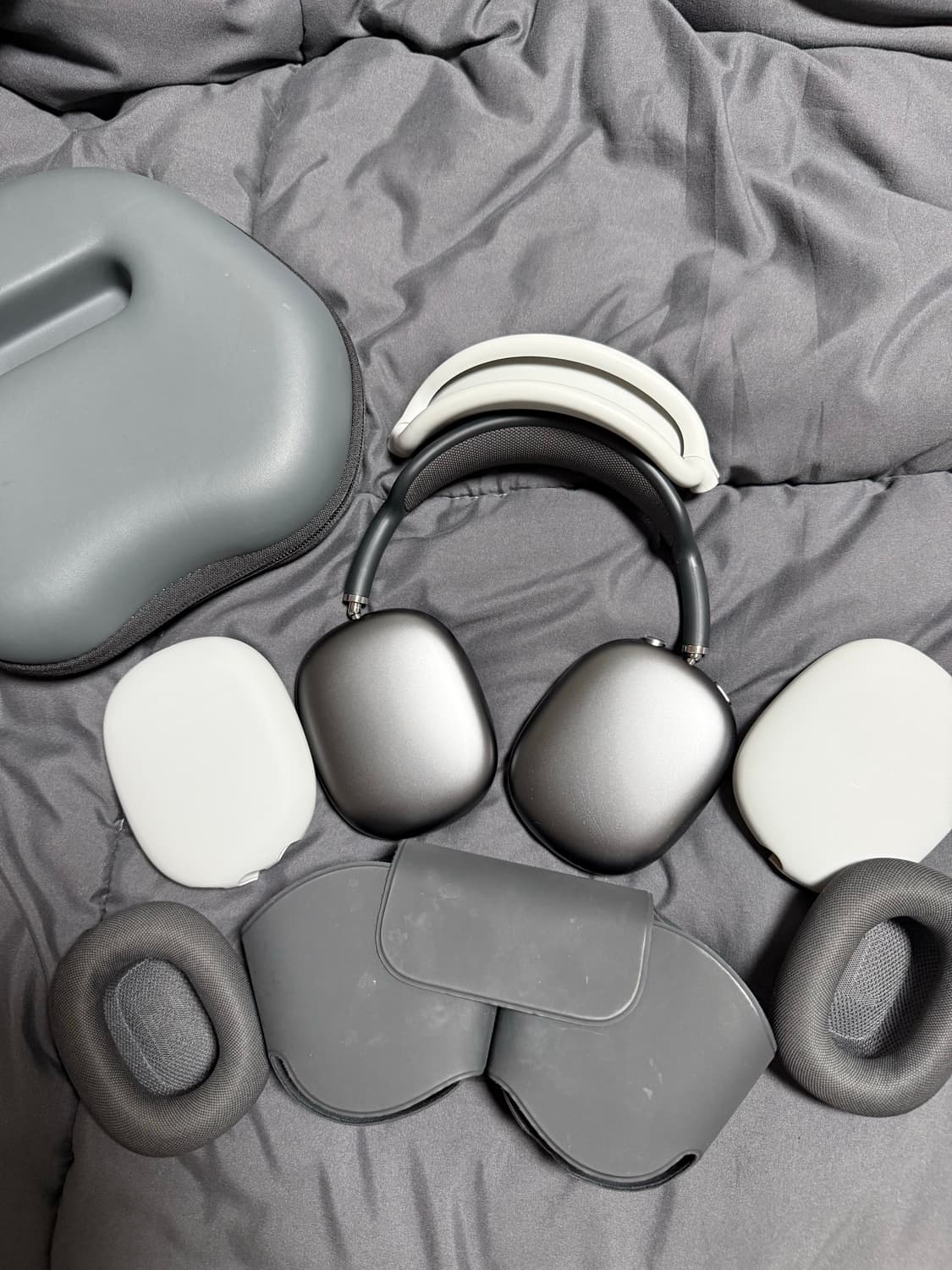 에어팟 맥스 스페이스그레이 + 화이트 이어컵 8핀 상품이미지1