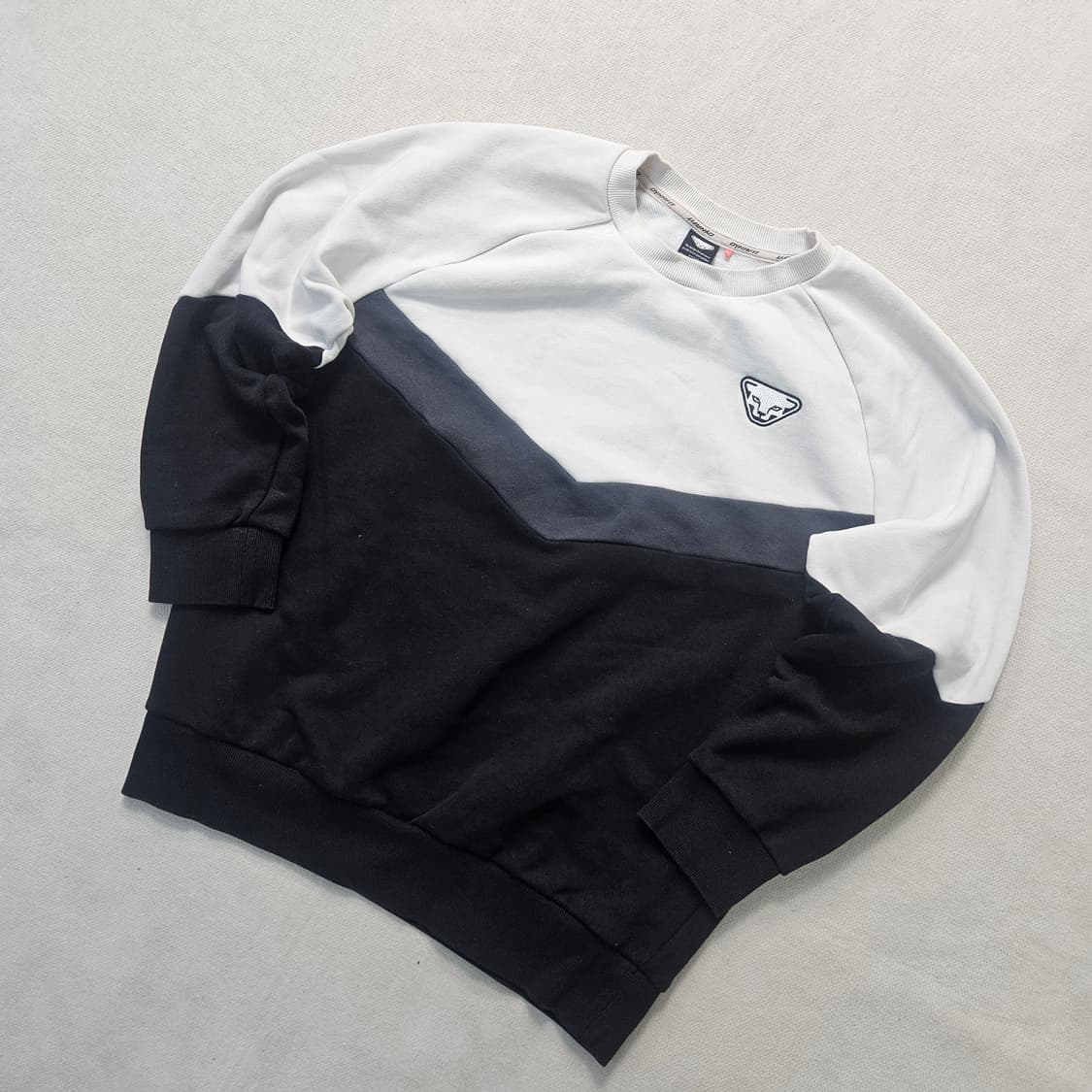 L 다이나핏 하프솔 맨투맨 0325Y 상품이미지1