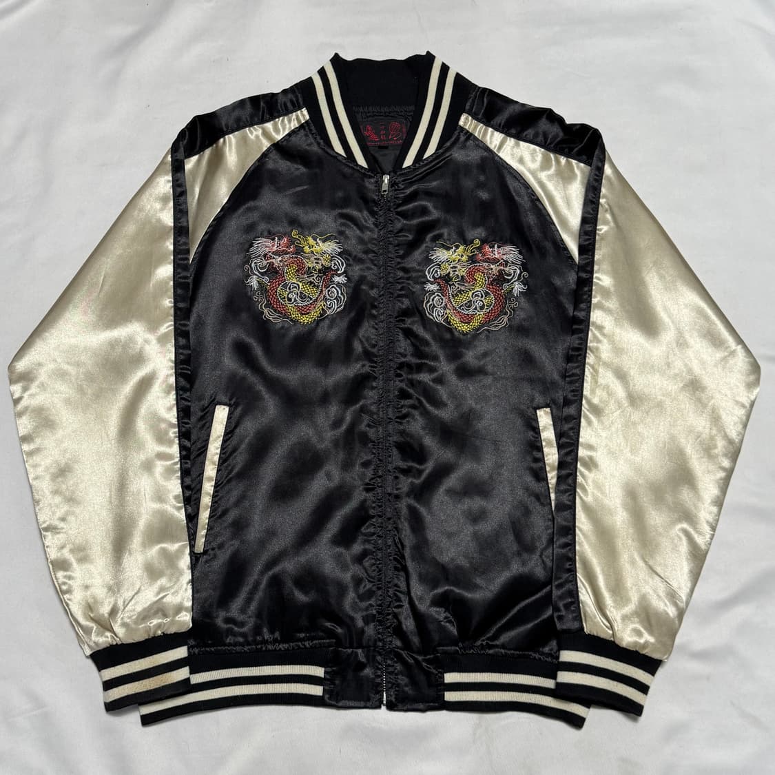 XL vtg 황금, 레드 용 자수 스카쟌 상품이미지3