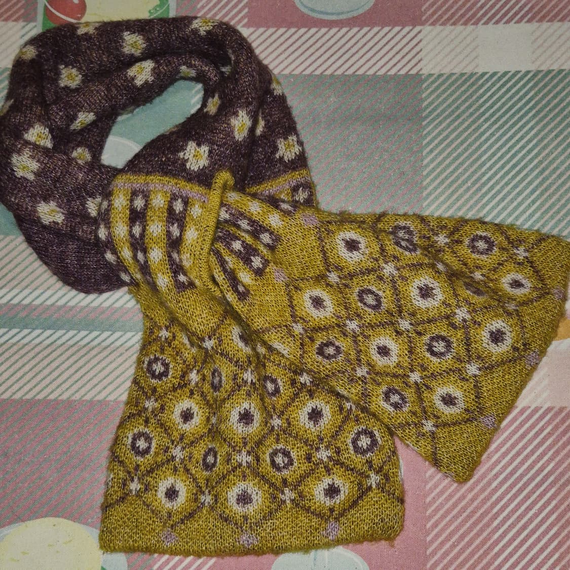 06s 안나수이 플로랄 캔디 울 머플러 상품이미지6