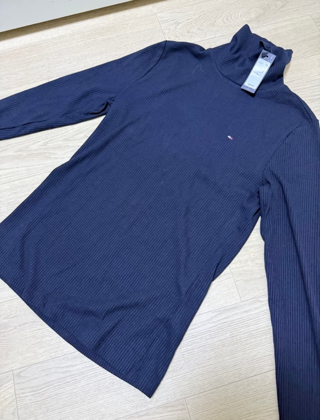 타미힐피거 폴라티 M (네이비/새상품) 상품이미지1