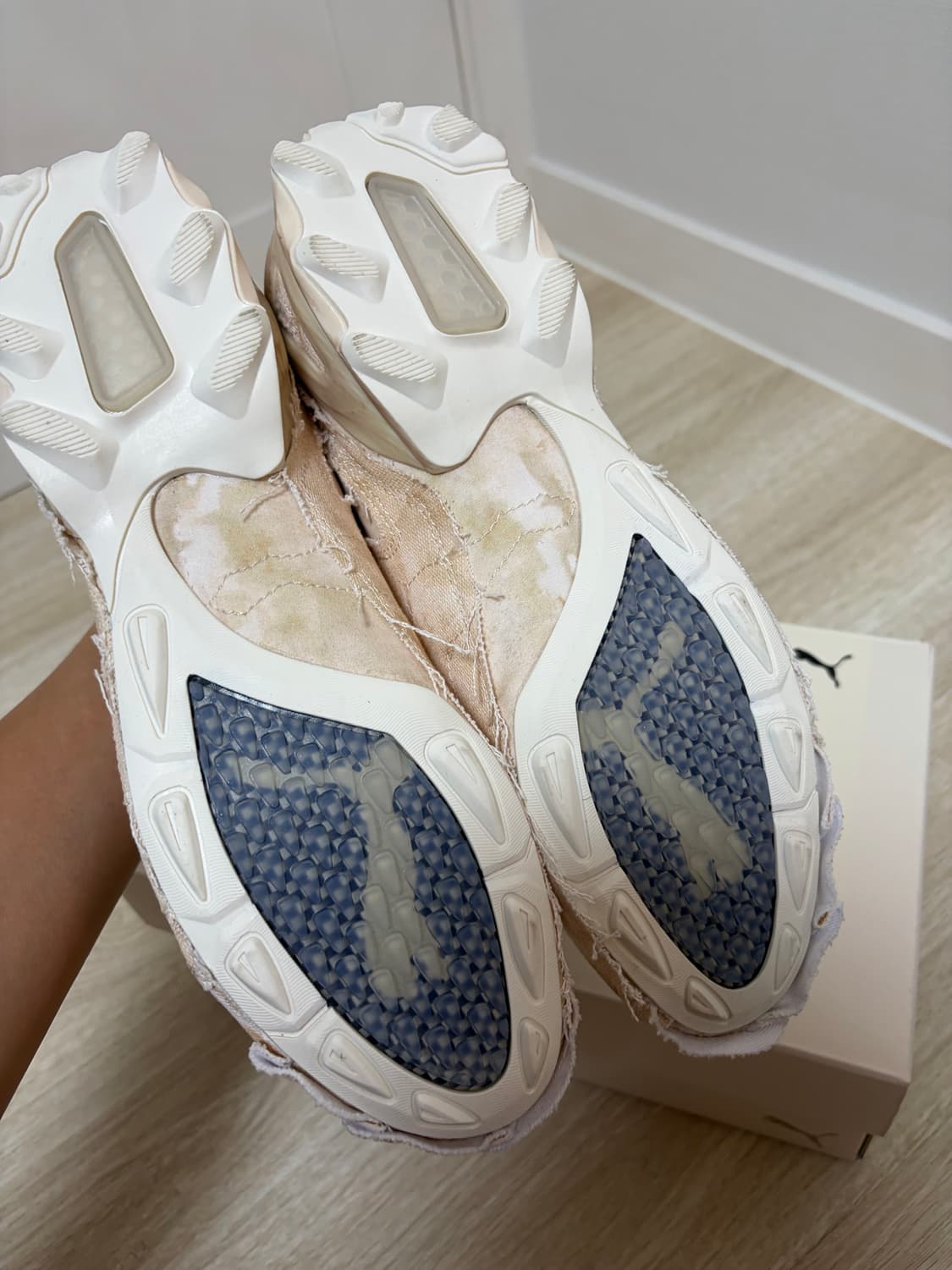 푸마 지용킴 270 새거 상품이미지4