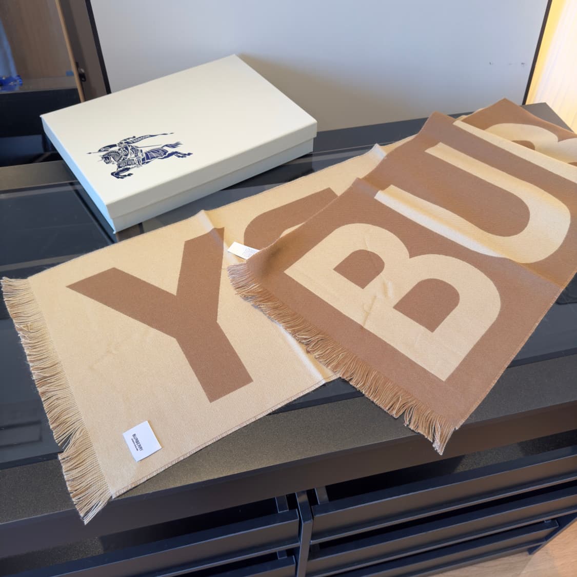 버버리숙녀 리버서블 스카프100% 램스울 상품이미지3