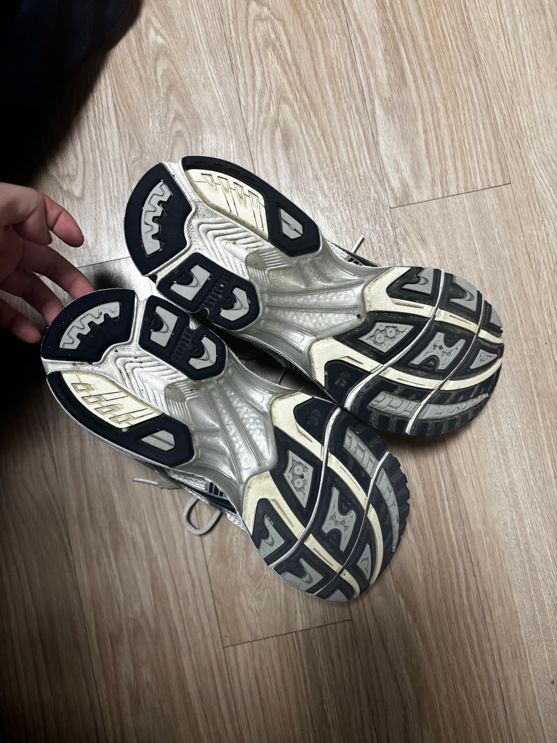 아식스 젤카야노14 265사이즈 상품이미지5