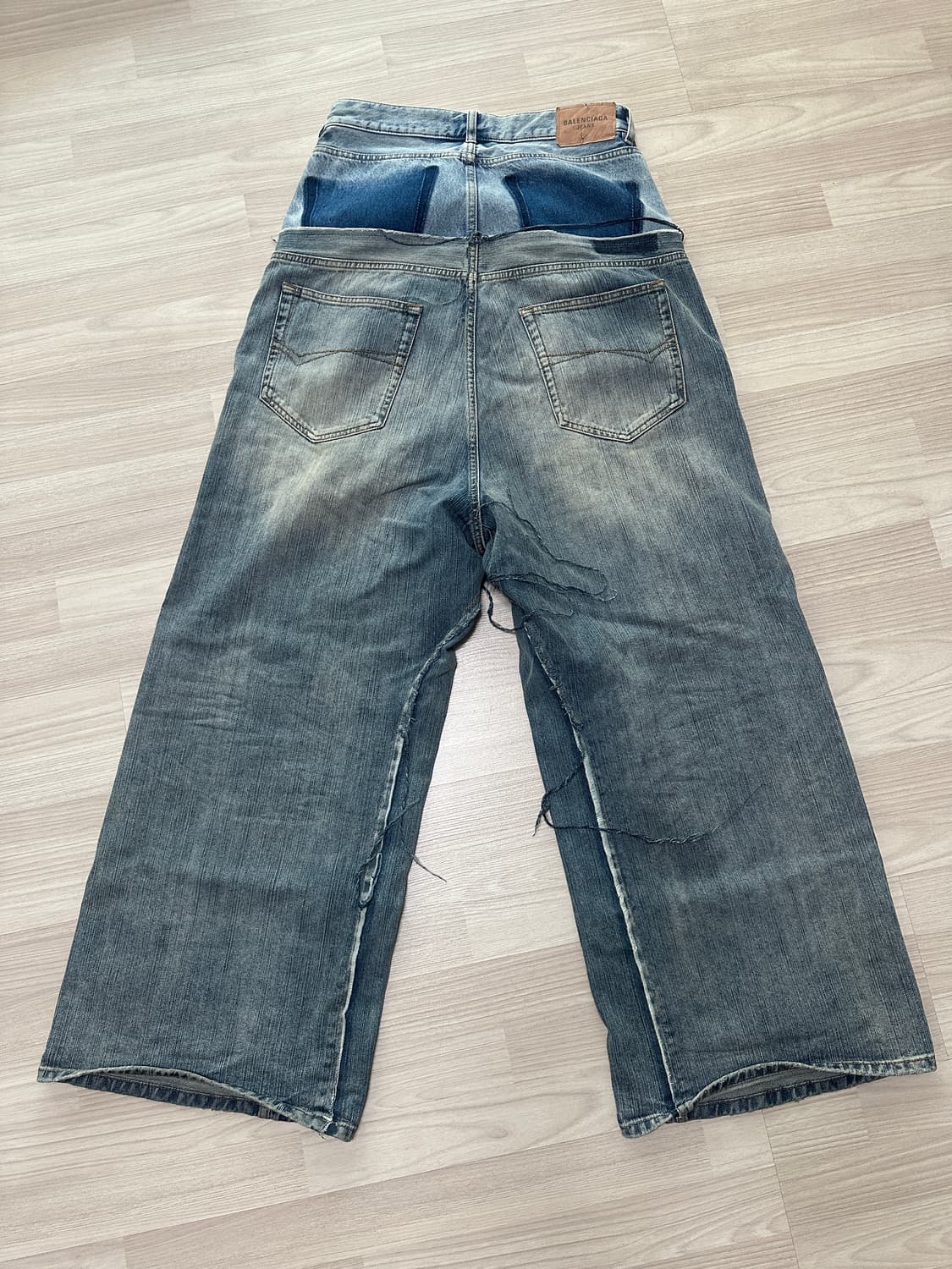 [xs] 발렌시아가 컷업 배기 데님 팬츠 블루 상품이미지2