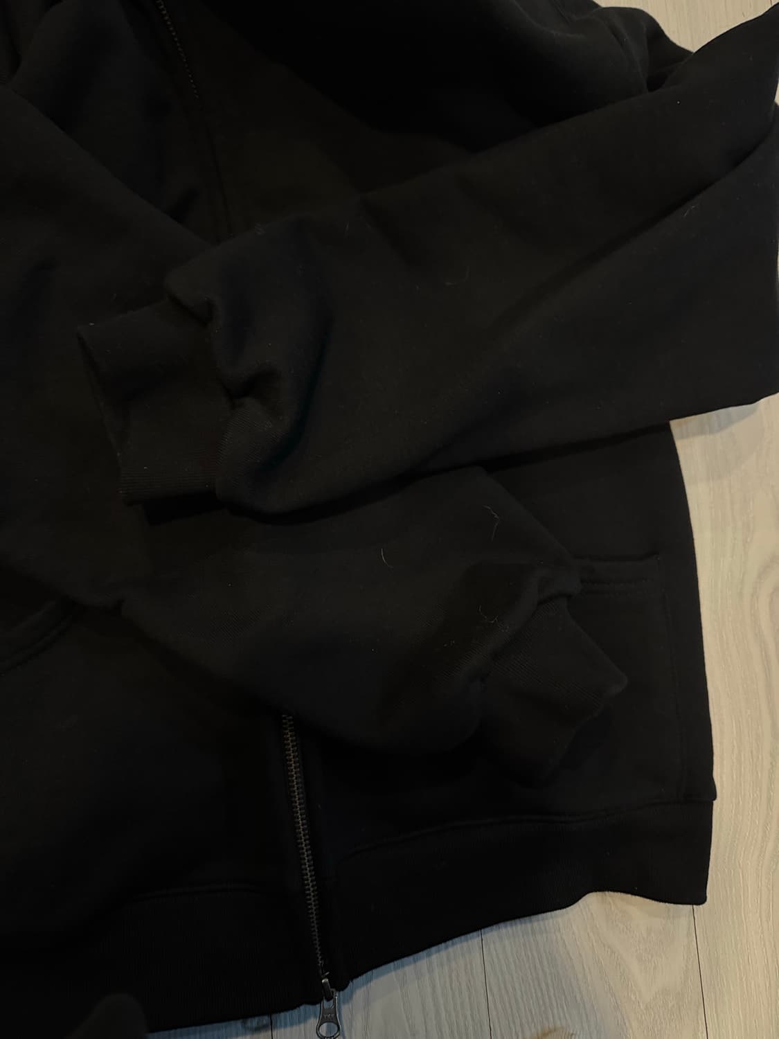 [ERTR X 니들]Leather Applique Hoodie ZipUp 상품이미지7