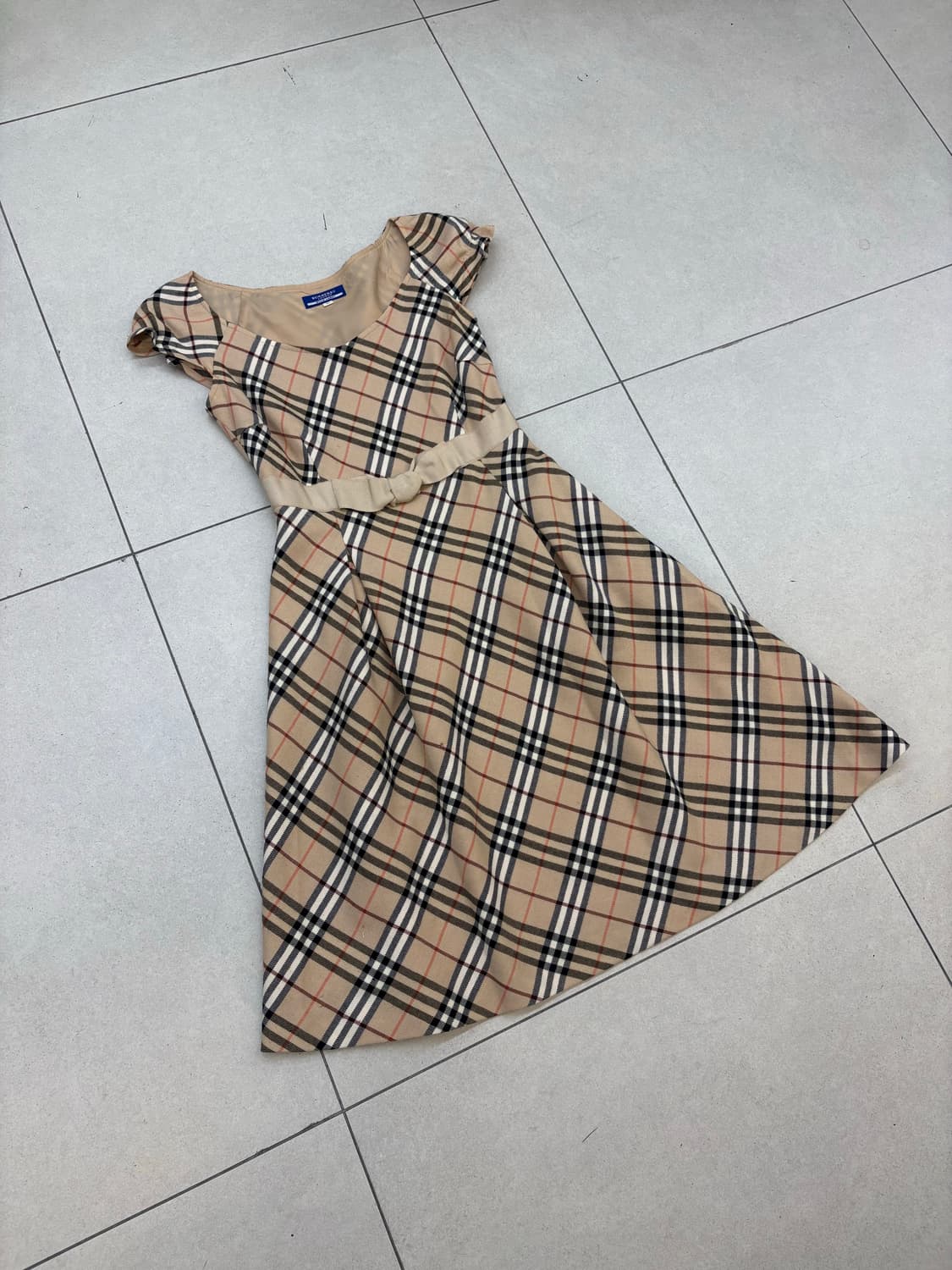 버버리 블루라벨 노바체크 캡슬리브 원피스 상품이미지2