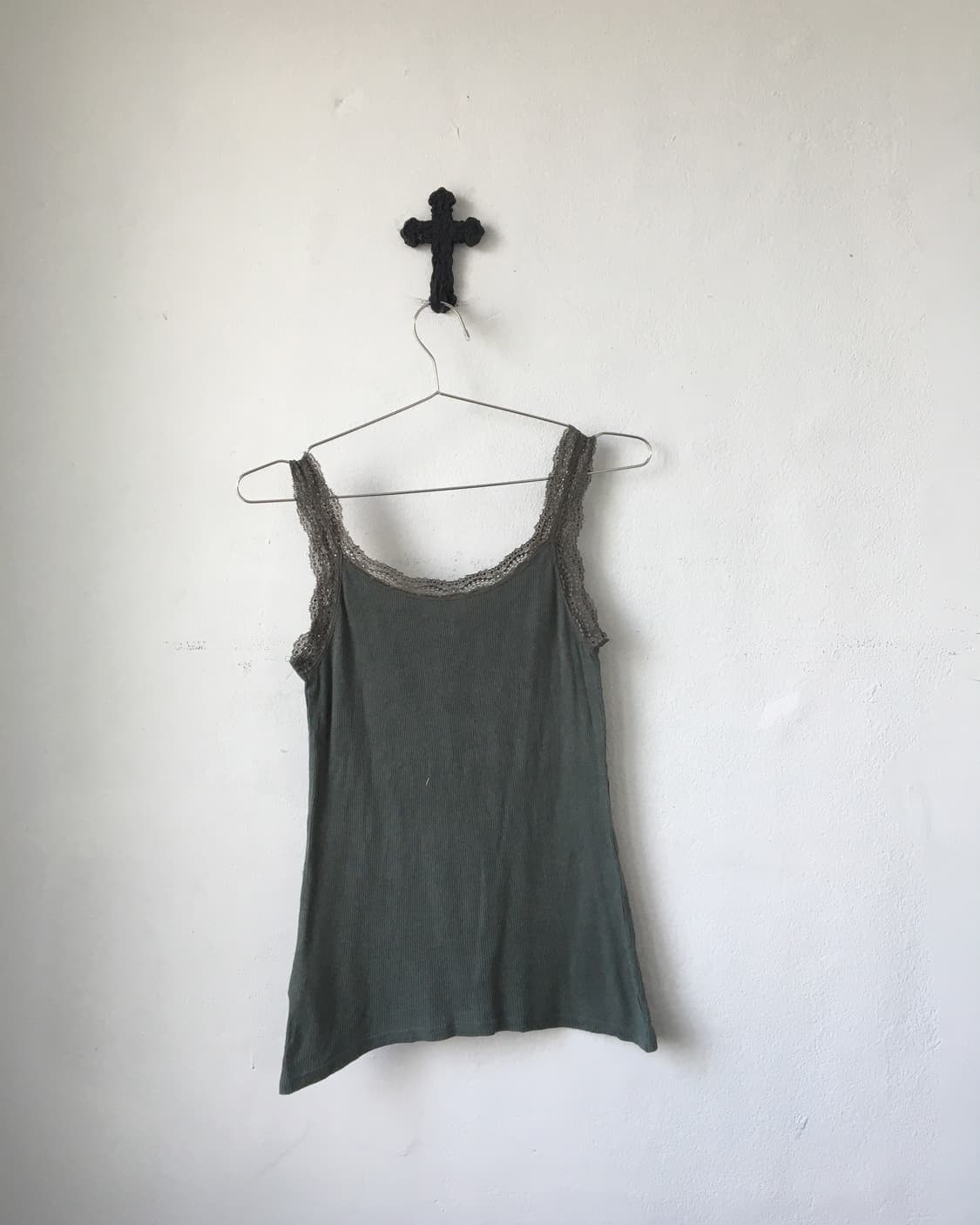 Lace trimming ribbed sleeveless 상품이미지3