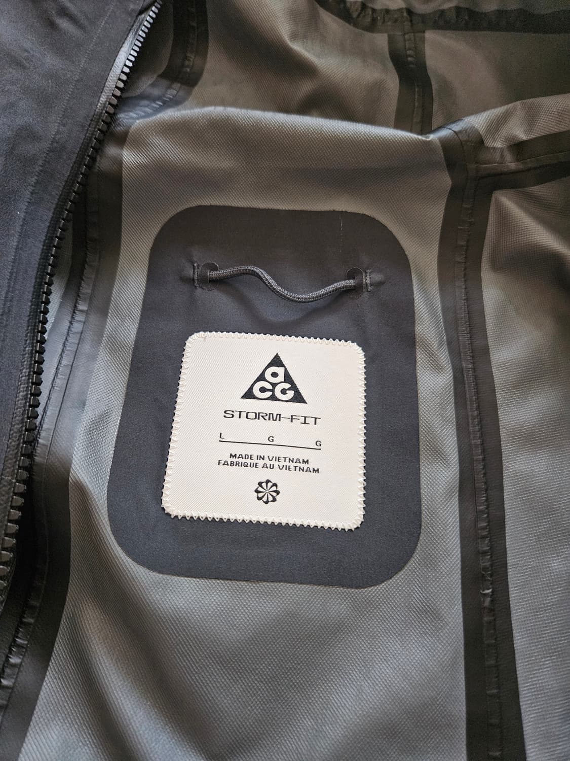 나이키 ACG 스톰핏 ADV 케스케이드 바람막이 자켓 오프 느와르 상품이미지6