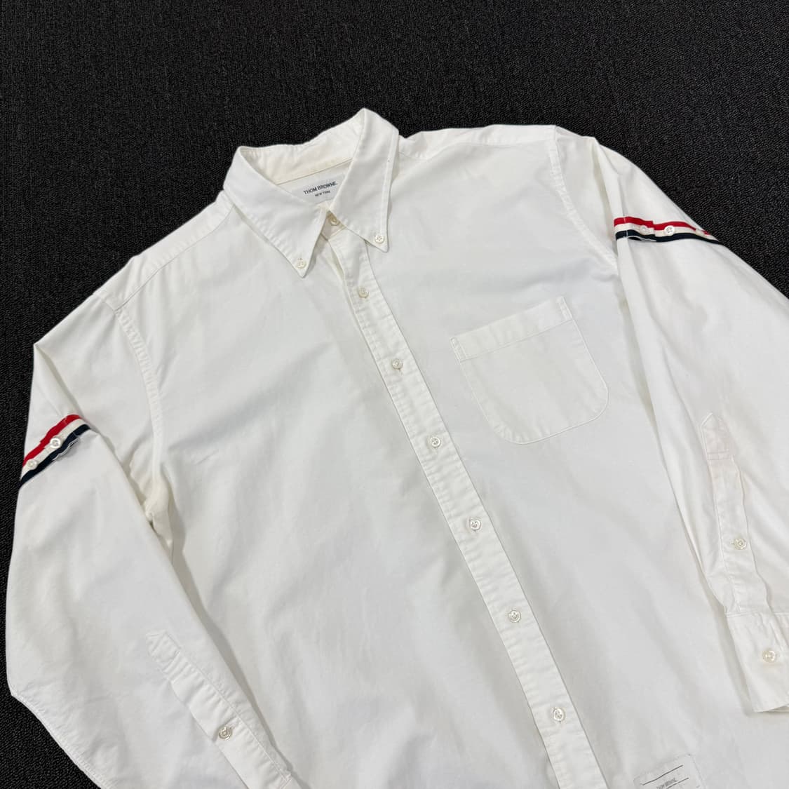 톰브라운 삼선 암밴드 옥스포드 셔츠 5사이즈 상품이미지2