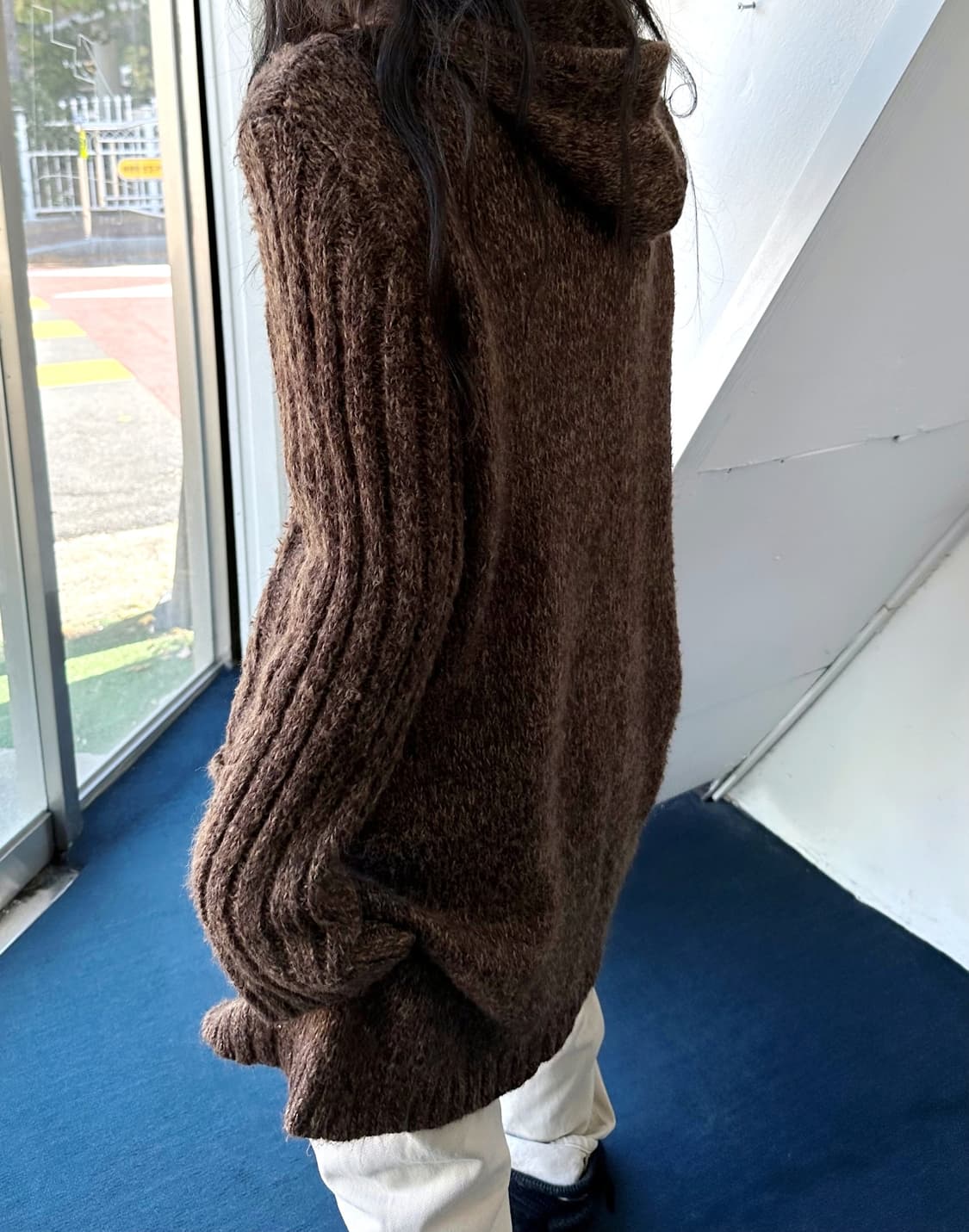 Cable patterned hooded long knit jacket 상품이미지9