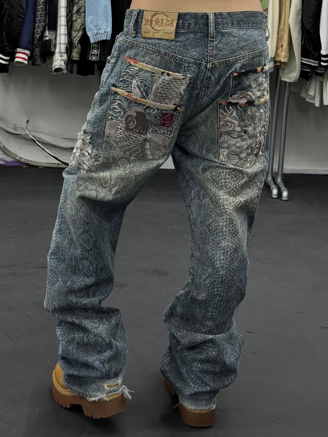 카라쿠리 타마시 뱀피 오리엔탈 데님팬츠 상품이미지1