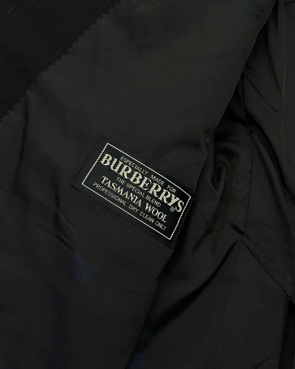 Burberry 버버리 네이비 금장 더블 블레이저   상품이미지3