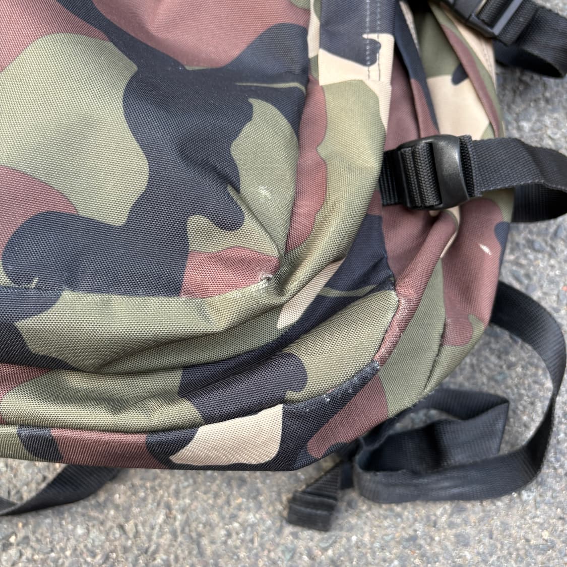 Eastpak 이스트팩 카모 백팩 가방 상품이미지5