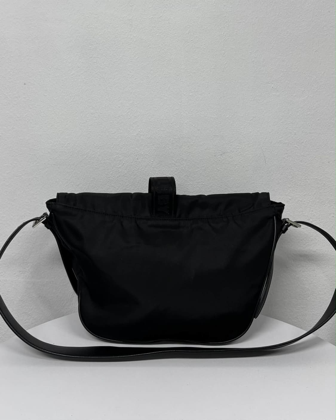 질바이 질 스튜어트 22년 신형 나일론 레더 플랩 크로스 바디 백 상품이미지5