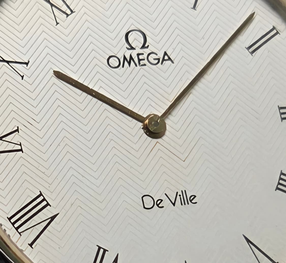 빈티지 오메가 드빌 화이트로만 격자다이얼 논데이트 슬림쿼츠 (일자형 러그 상품이미지2