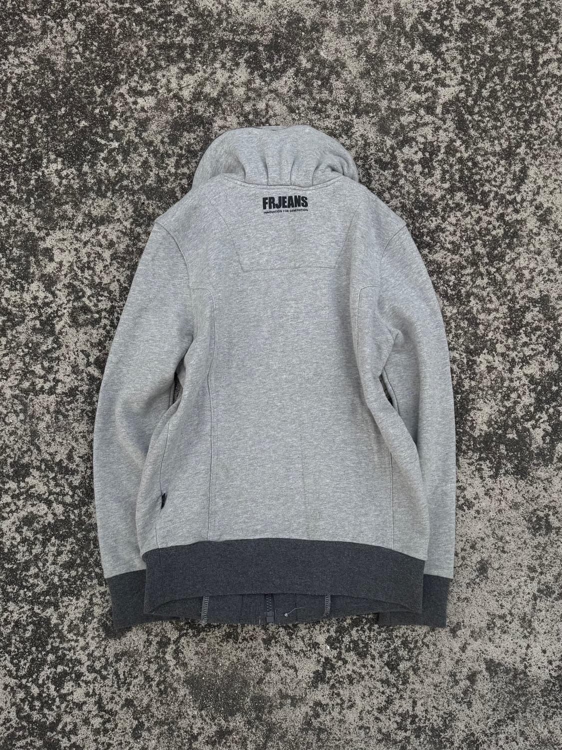 Gray Lined Zip-Up Hoodie 상품이미지5