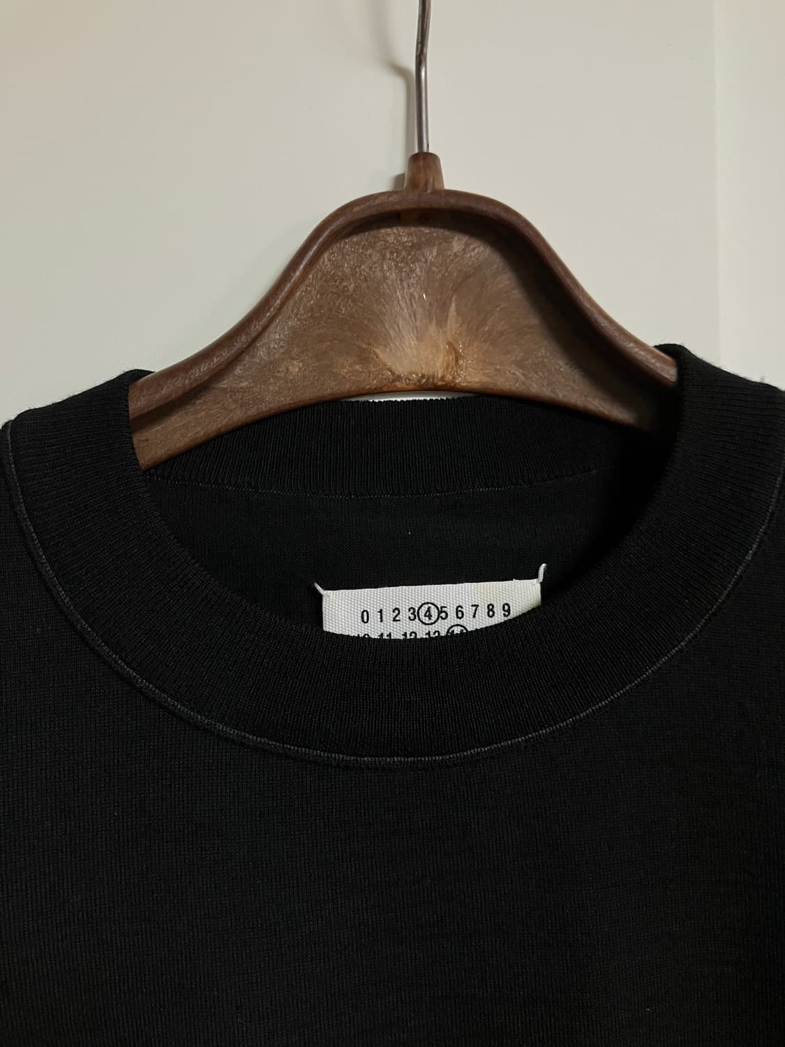 마르지엘라 니트 블랙 SI1HA0002 S17782 900f 상품이미지4