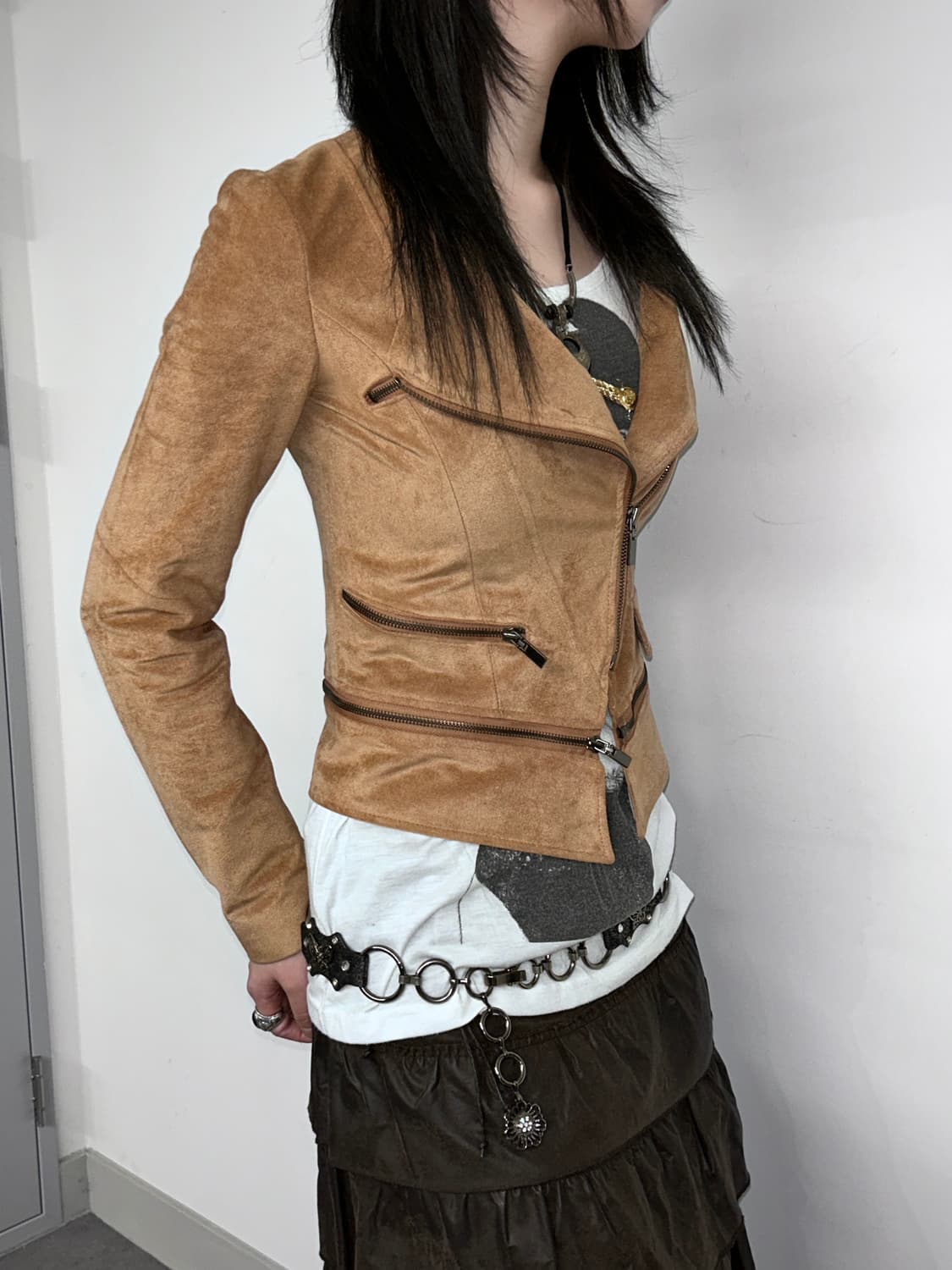 Suede Texture Asymmetric Zip-Up Jacket 상품이미지2