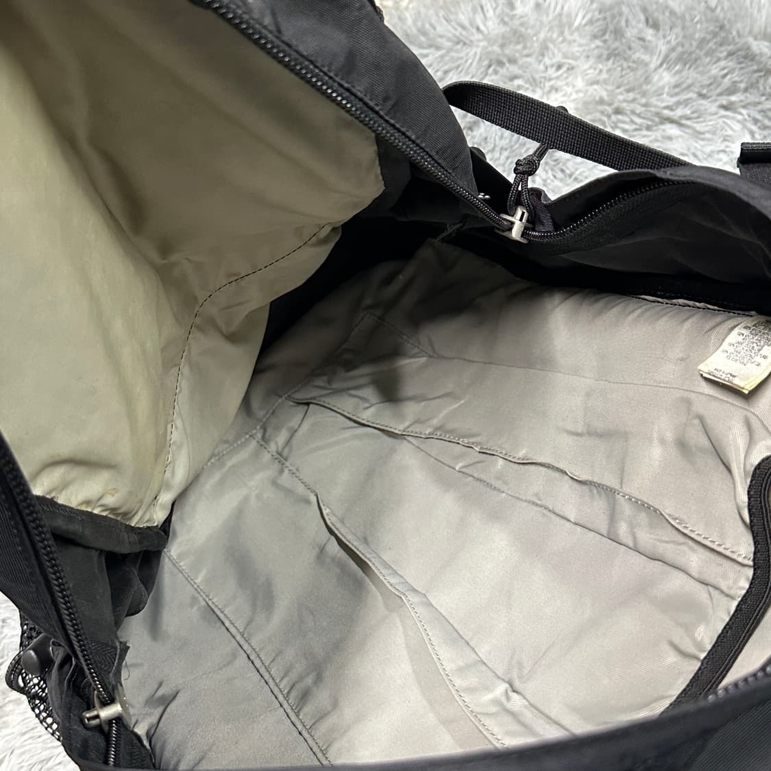 노스페이스 퀘이사 블랙 백팩  상품이미지6