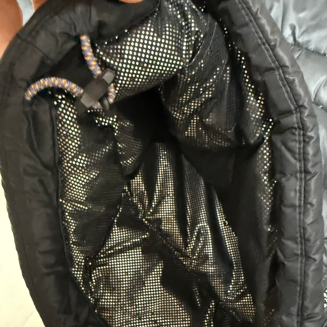 콜롬비아 경량패딩 상품이미지3