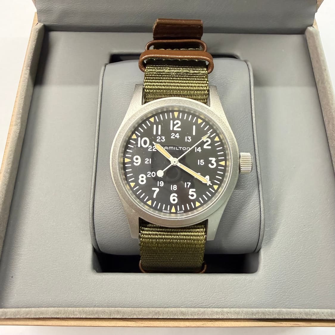 해밀턴 카키필드 메카니컬 38mm 상품이미지1