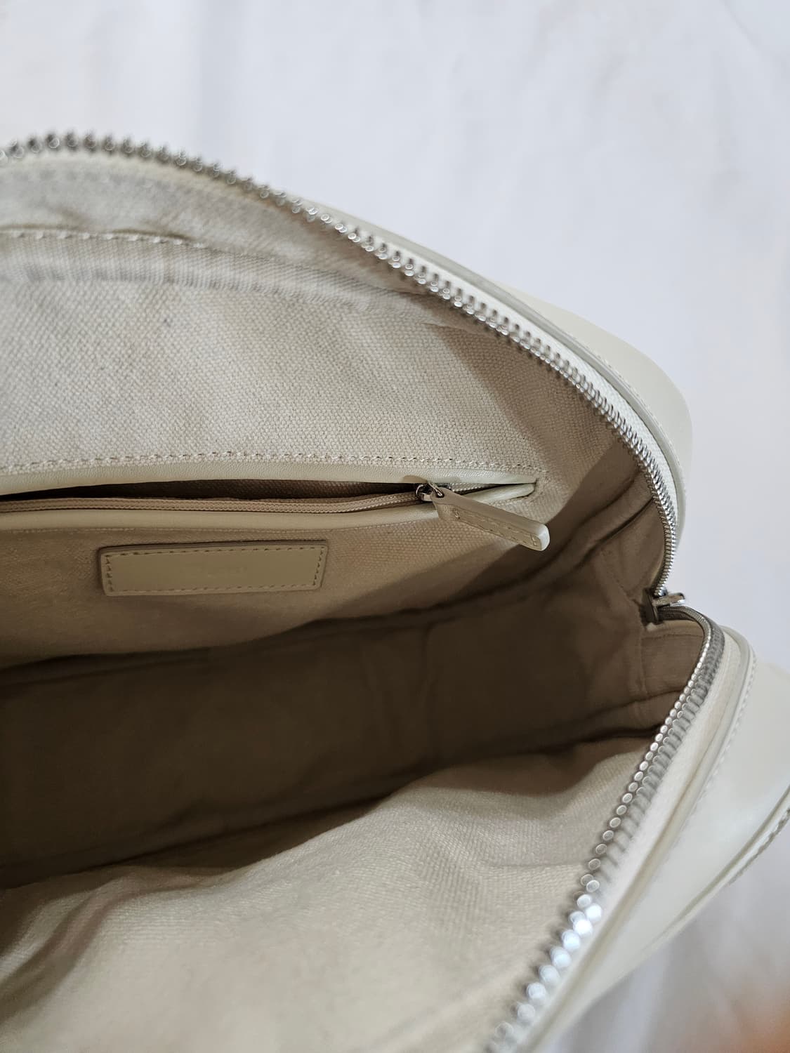 DUNST PEBBLE LEATHER BAG 던스트 레더 숄더백 가방 상품이미지10