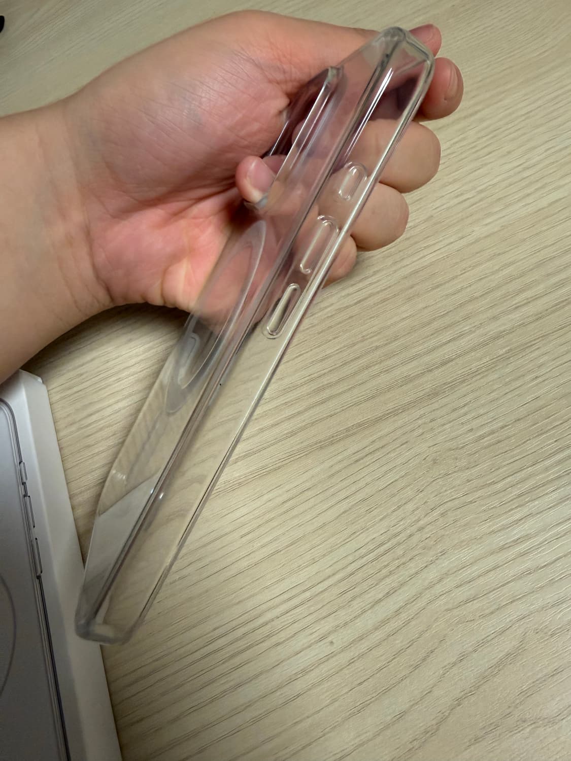 아이폰 16프로 정품 투명케이스 상품이미지5