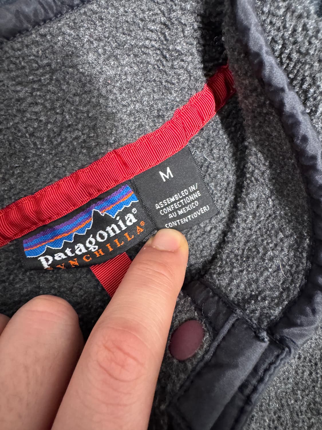 파타고니아 신칠라 스냅 티 풀 오버 차콜 그레이 블랙 메이드 인 멕시코 상품이미지4